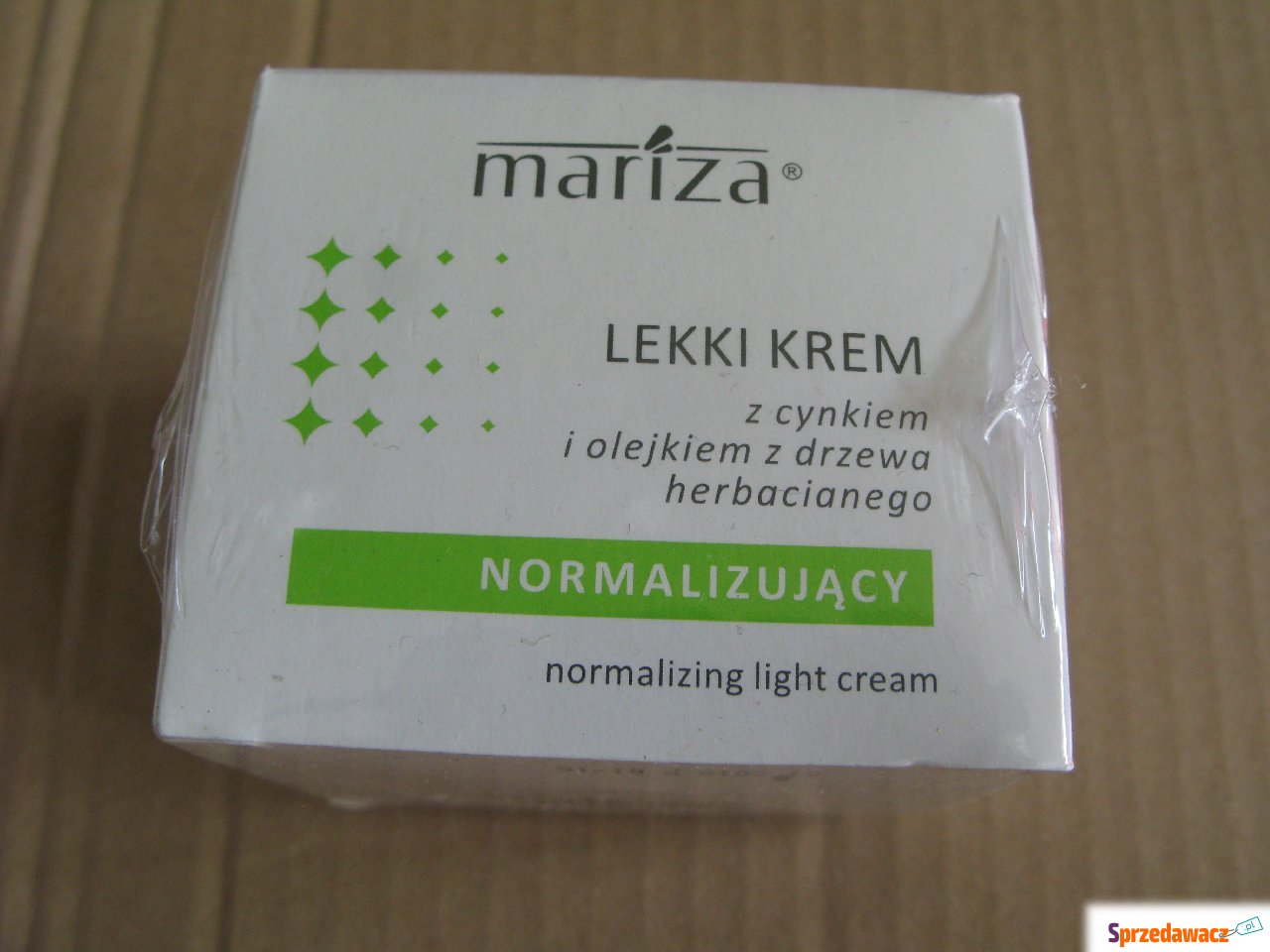 Lekki krem normalizujący na dzień...