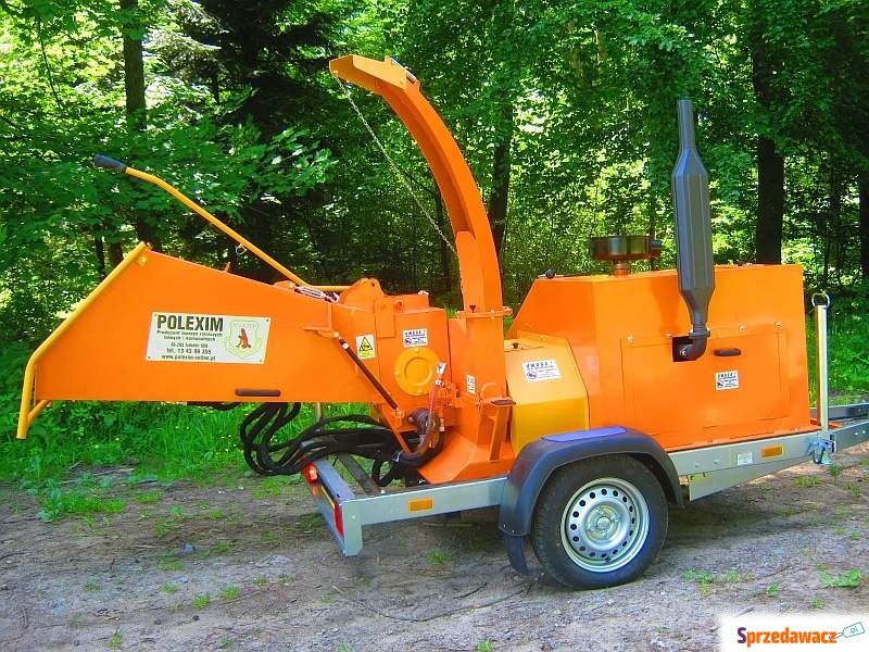 Mobilny rębak tarczowy do gałęzi...