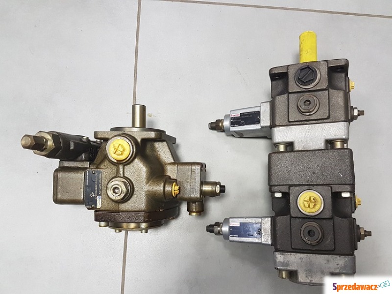 Pompa Rexroth PV7-17/10-20 REO...