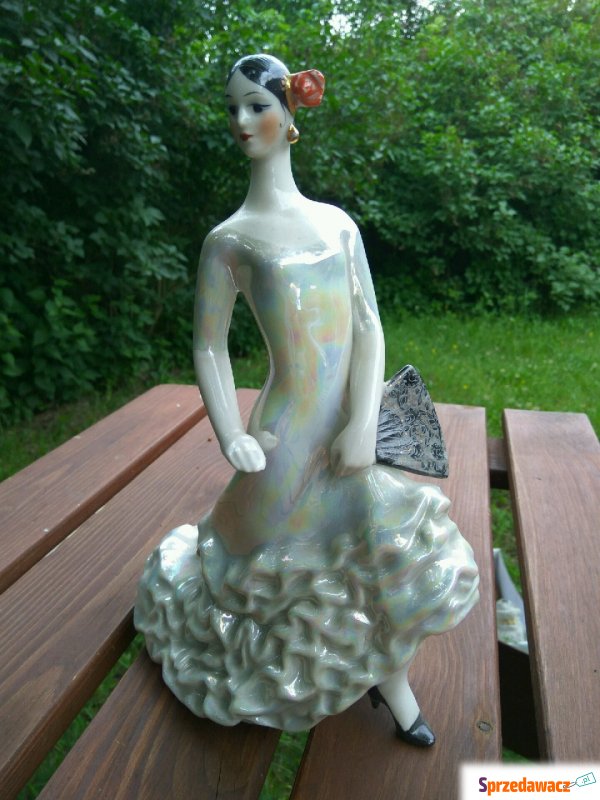Hiszpanka - Flamenco - porcelanowa figurka, tancerka - Figurki, rzeźby - Oleśnica