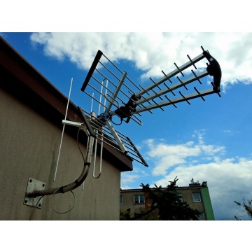 Montaż anten Tv-Sat DVB-T, LTE, Monitoring cctv... - Usługi serwisowe, mo... - Szydłowiec - zdjęcie 11