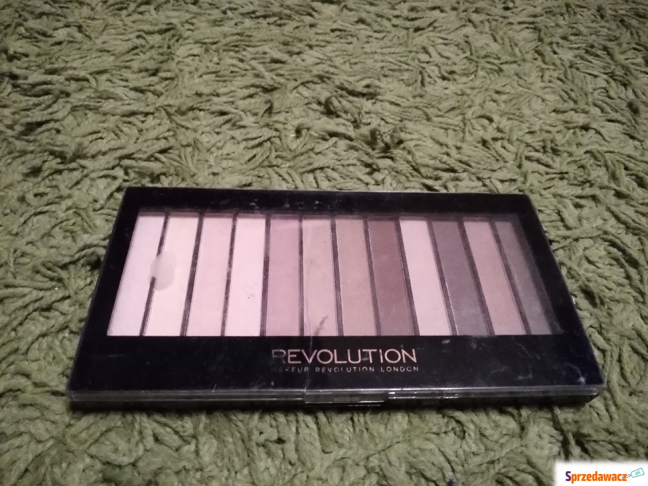 Revlon paleta 12 cieni Brązy beże