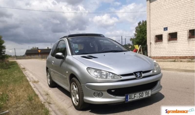 Peugeot 206 2004 benzyna - Na sprzedaż za 6 900,00 zł - Łask