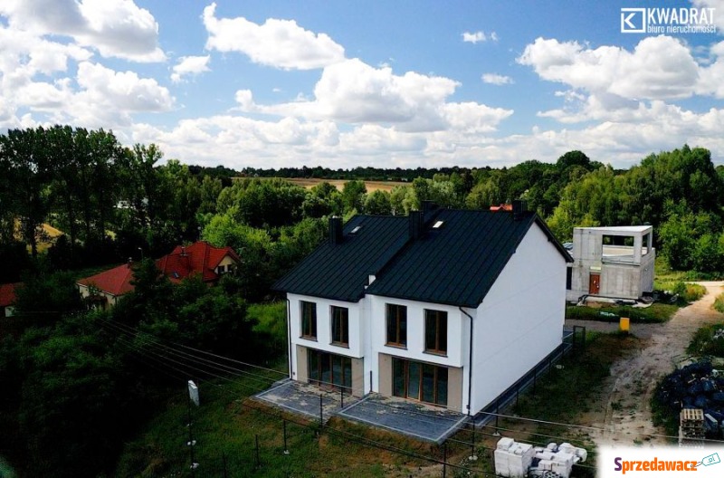 Sprzedam dom Dąbrowica -  jednopiętrowy,  pow.  169 m2,  działka:   450 m2