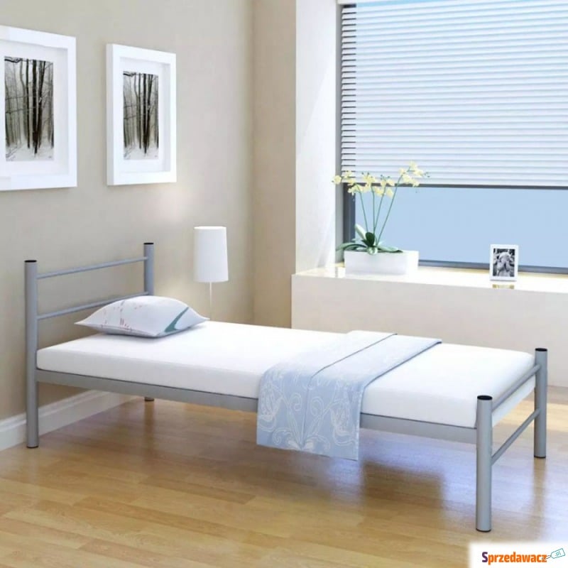 Pojedyncze łóżko metalowe z materacem 90 x 200... - Łóżka - Świnoujście