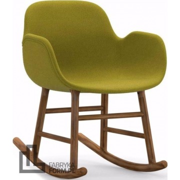 Fotel bujany Form tapicerowany drewno orzechowe materiał Fame Hybrid