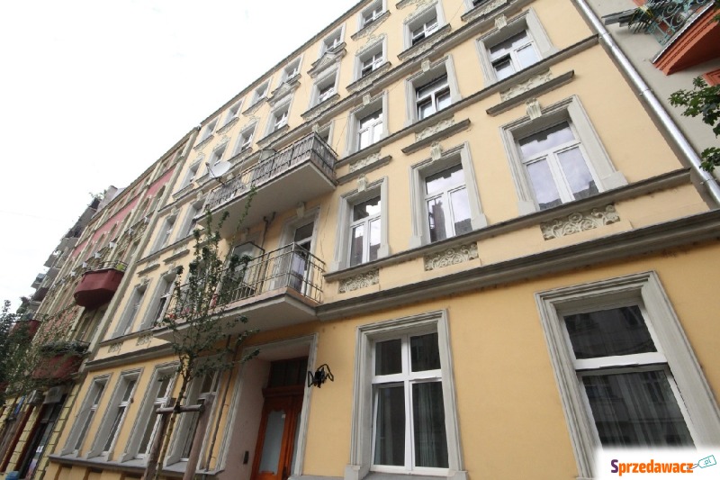 Mieszkanie dwupokojowe Wrocław - Śródmieście,   62 m2, trzecie piętro - Sprzedam