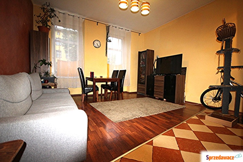 Mieszkanie dwupokojowe Wrocław - Krzyki,   47 m2, parter - Sprzedam