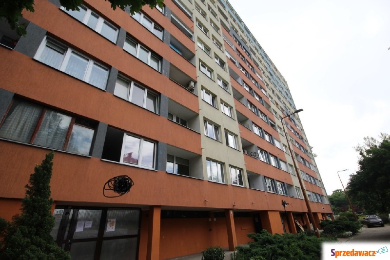 Mieszkanie trzypokojowe Wrocław - Fabryczna,   48 m2, drugie piętro - Sprzedam