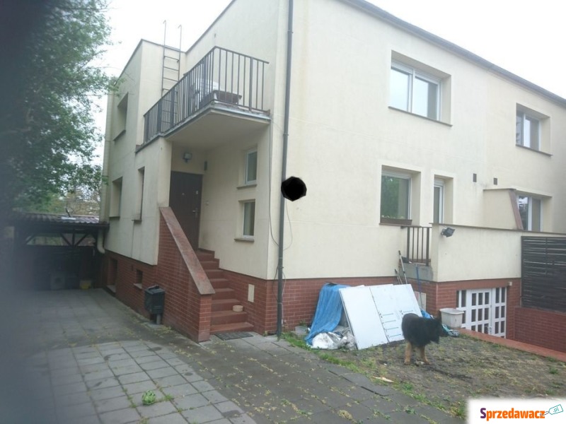 Sprzedam dom Wrocław, Śródmieście -  bliźniak dwupiętrowy,  pow.  220 m2,  działka:   550 m2