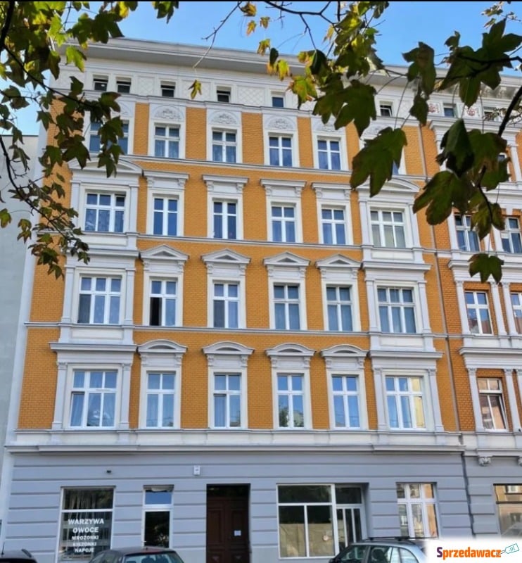 Mieszkanie dwupokojowe Wrocław - Śródmieście,   57 m2, trzecie piętro - Sprzedam