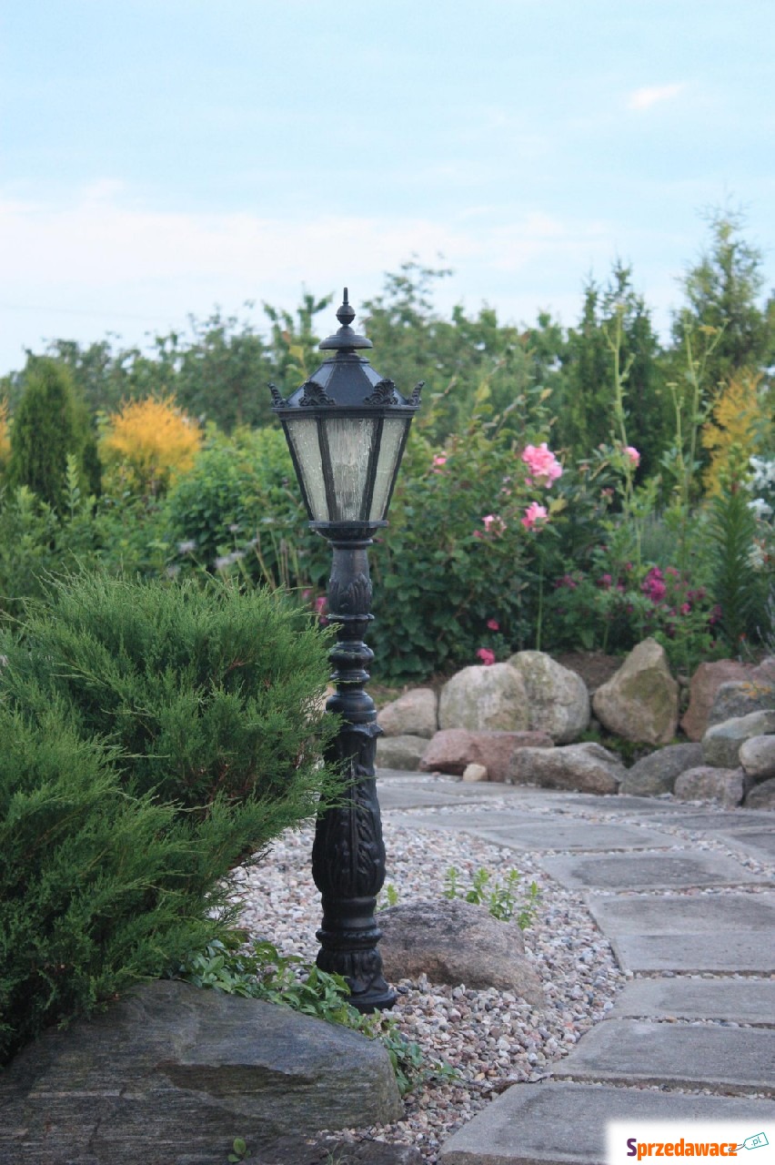 Lampa żeliwna stylowa ogrodowa...