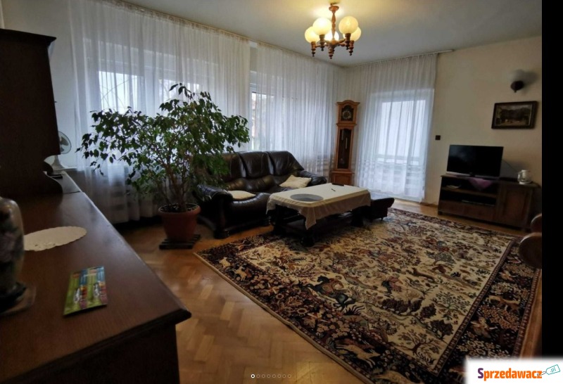 Sprzedam dom Wrocław, Psie Pole -  bliźniak jednopiętrowy,  pow.  160 m2,  działka:   321 m2