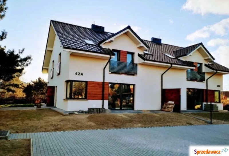 4p, 92m, Okolice Oławy 2 Poziomy...