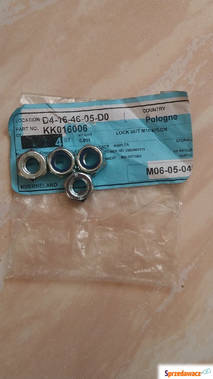KK016006 nakrętka M10 nylon or...