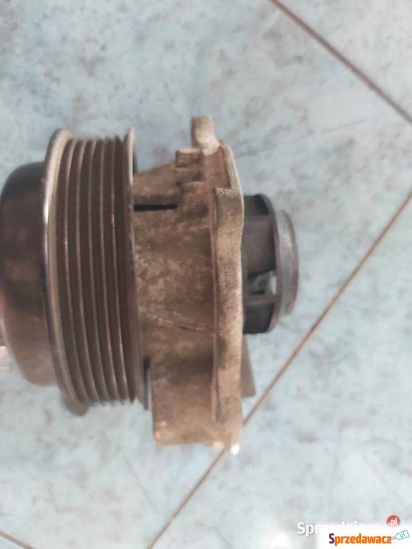 pompa wody 1,6 turbo opel astra...