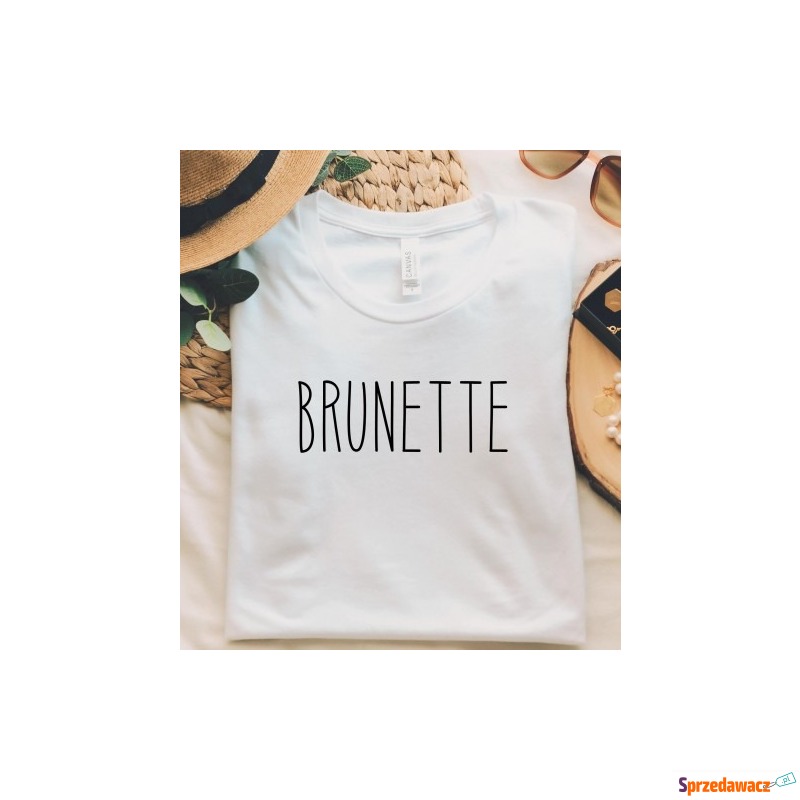biała damska koszulka BRUNETTE - Bluzki, koszule - Tarnów