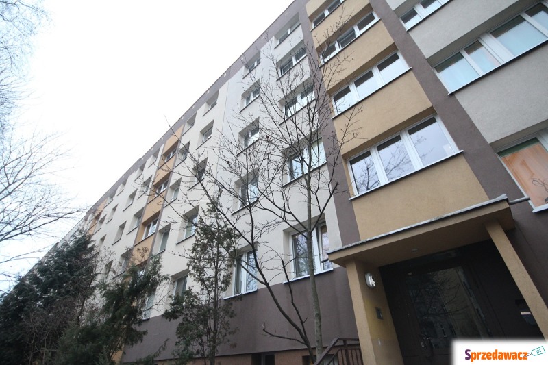 Mieszkanie trzypokojowe Wrocław - Krzyki,   61 m2, trzecie piętro - Sprzedam