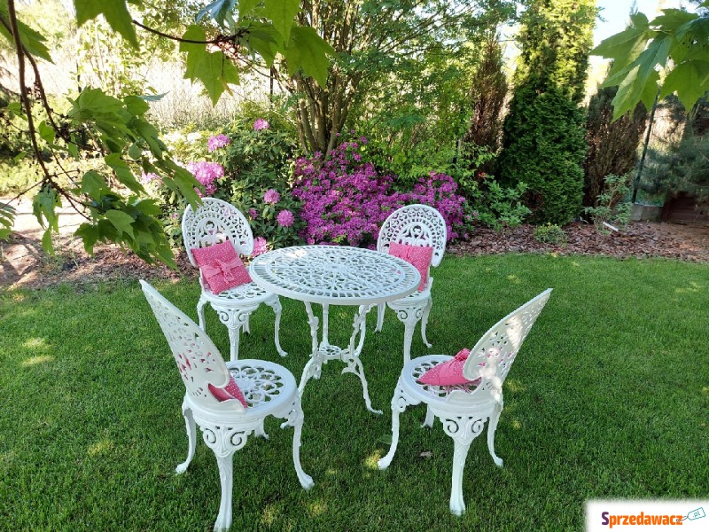 Meble ogrodowe żeliwne stół + 4 krzesła produ... - Zestawy ogrodowe - Gołdap