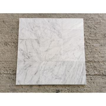 Płytki marmurowe Bianco Carrara 30,5x30,5x1 cm polerowane
