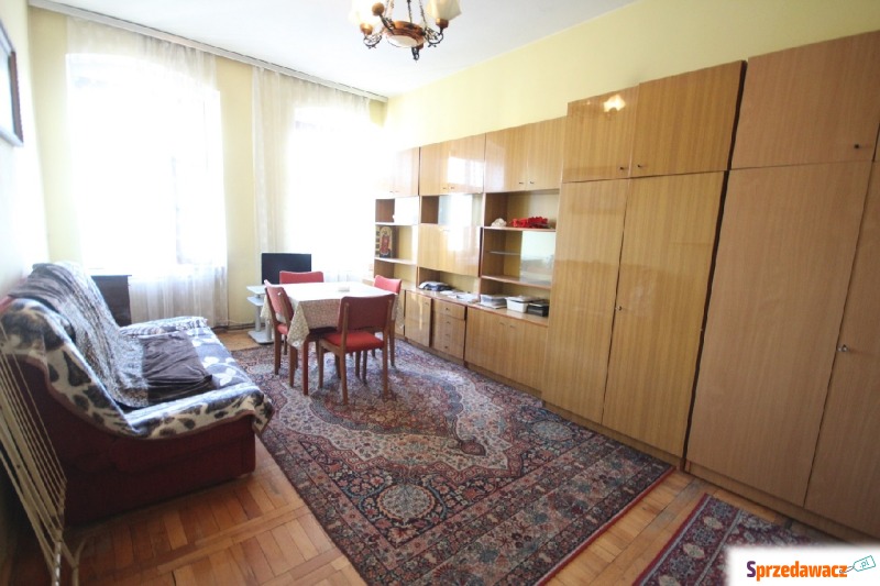 Mieszkanie dwupokojowe Wrocław - Śródmieście,   40 m2, drugie piętro - Sprzedam