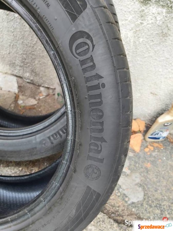 2 opony letne Continental 235x50x18