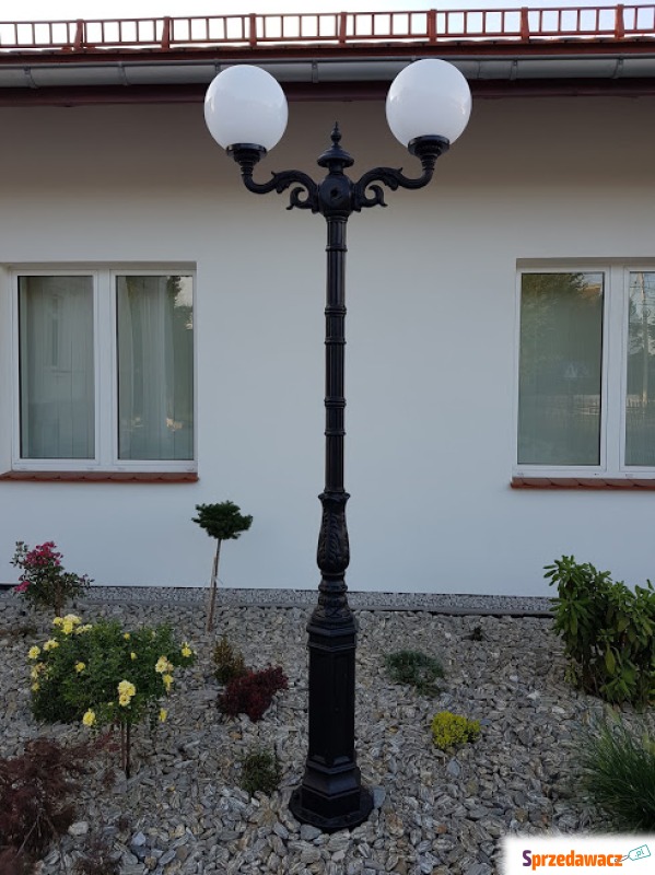 Lampa GI 2xKula - stojąca  H-3000
