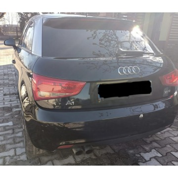 Audi A1  Hatchback 2010,  1.4 benzyna, automat - Na sprzedaż za 17 999 zł - Pleszew - zdjęcie 2