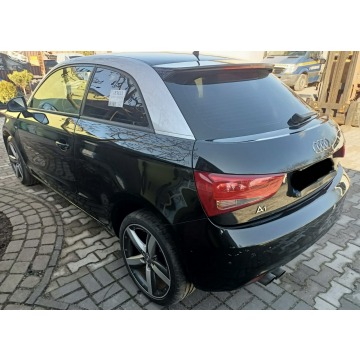 Audi A1  Hatchback 2010,  1.4 benzyna, automat - Na sprzedaż za 17 999 zł - Pleszew - zdjęcie 4