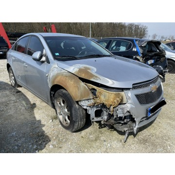 Chevrolet Cruze  Sedan/Limuzyna 2011,  2.0 diesel - Na sprzedaż za 7 999,00 zł - Pleszew - zdjęcie 2