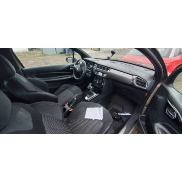 Citroen DS3  Hatchback 2010,  1.6 benzyna - Na sprzedaż za 10 999 zł - Pleszew - zdjęcie 5