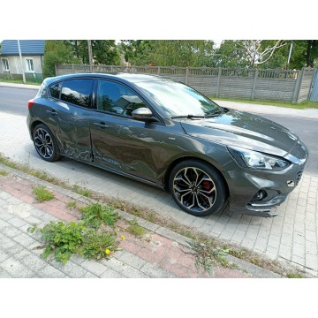 Ford Focus  Hatchback 2019,  1.5 diesel - Na sprzedaż za 36 999 zł - Pleszew - zdjęcie 6