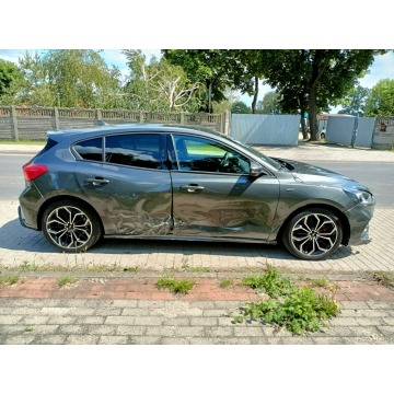 Ford Focus  Hatchback 2019,  1.5 diesel - Na sprzedaż za 36 999 zł - Pleszew - zdjęcie 7
