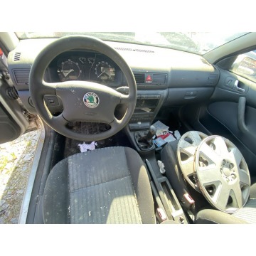 Skoda Octavia  Sedan/Limuzyna 2007,  1.9 diesel - Na sprzedaż za 1 999,00 zł - Pleszew - zdjęcie 4