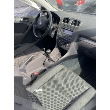 Volkswagen Golf  Liftback 2011,  1.4 benzyna - Na sprzedaż za 2 999,00 zł - Pleszew - zdjęcie 8