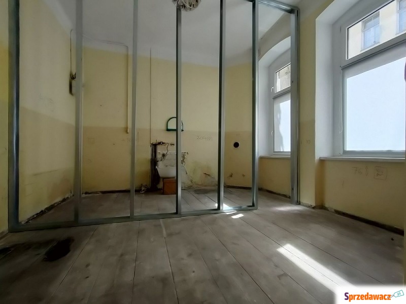 Mieszkanie jednopokojowe Legnica,   47 m2, parter - Sprzedam