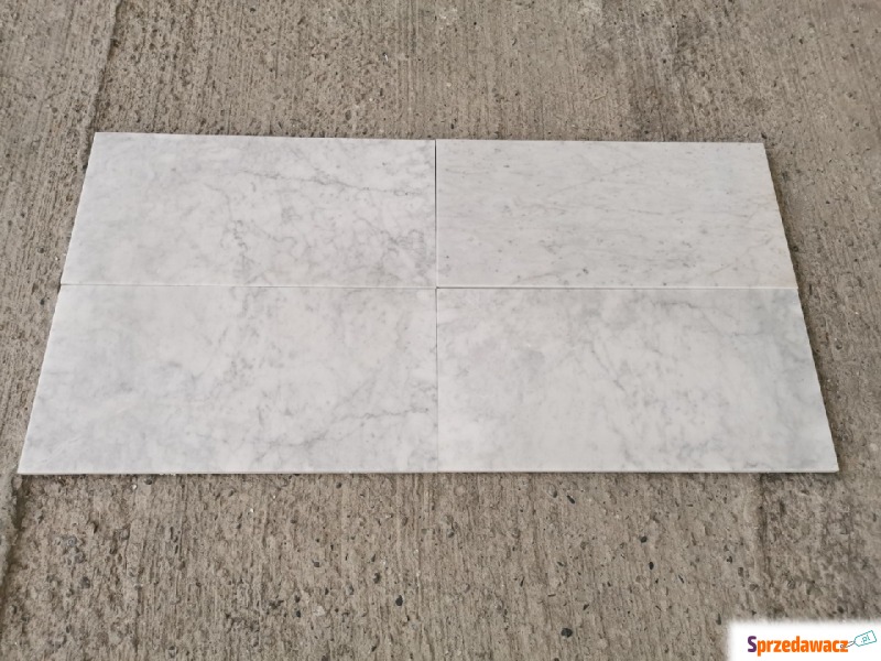 Płytki Marmurowe Carrara Bianco 61x30,5x1,7 poler - Płytki podłogowe - Przemyśl