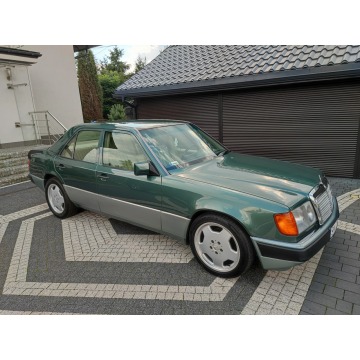 Mercedes - Benz W124  Sedan/Limuzyna 1993,  2.2 benzyna, automat - Na sprzedaż za 42 500 zł - Mysłowice - zdjęcie 3