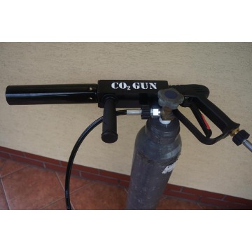 Pistolet Top Gun Co2 - Organizacja imprez - Kraków - zdjęcie 4