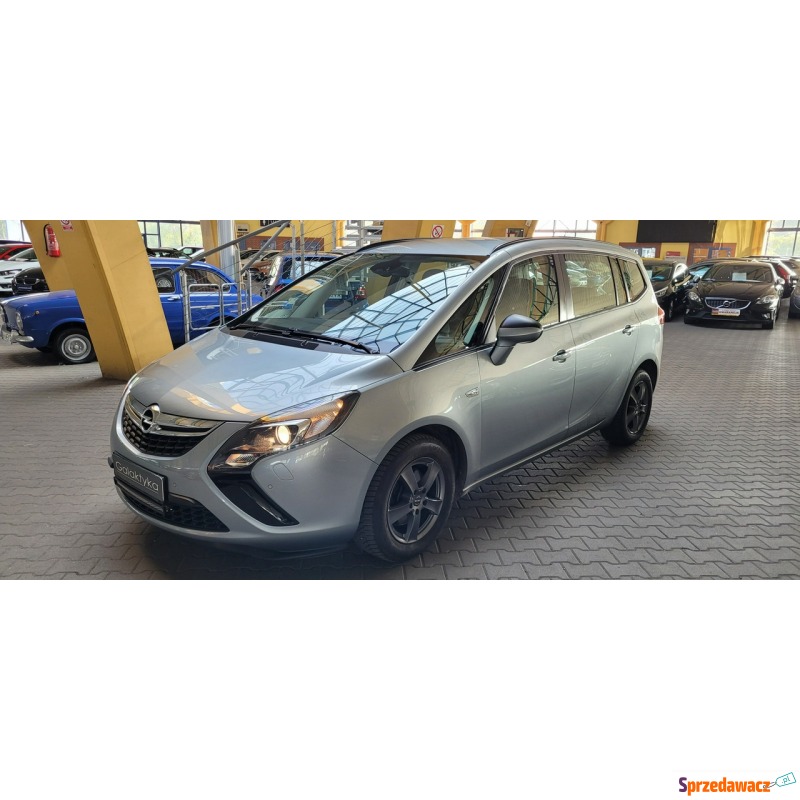 Opel Zafira  Hatchback 2014,  1.4 benzyna - Na sprzedaż za 46 900 zł - Mysłowice