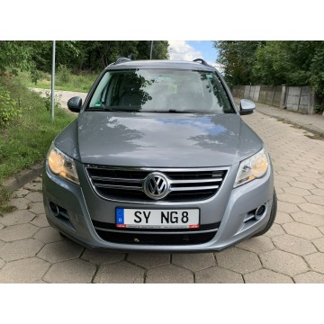 Volkswagen Tiguan  SUV 2010,  2.0 diesel - Na sprzedaż za 38 999 zł - Gostyń - zdjęcie 2
