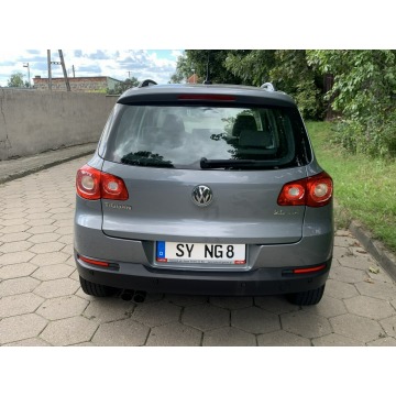 Volkswagen Tiguan  SUV 2010,  2.0 diesel - Na sprzedaż za 38 999 zł - Gostyń - zdjęcie 5
