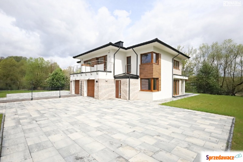 Sprzedam dom Lublin -  jednopiętrowy,  pow.  150 m2,  działka:   1000 m2