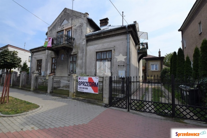 Sprzedam dom Jarosław - ,  pow.  160 m2,  działka:   156 m2