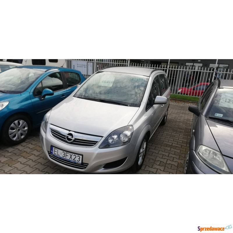 Opel Zafira  Minivan/Van 2014,  1.8 benzyna - Na sprzedaż za 36 900 zł - Łódź