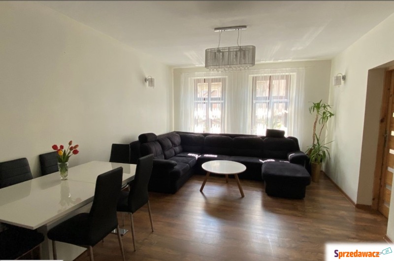 Mieszkanie trzypokojowe Legnica,   86 m2, trzecie piętro - Sprzedam