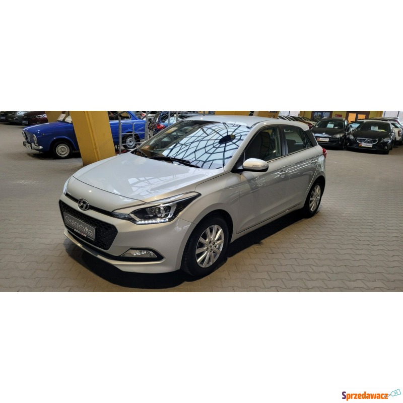 Hyundai i20  Hatchback 2016,  1.3 benzyna - Na sprzedaż za 46 900 zł - Mysłowice