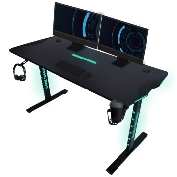 czarne biurko gamingowe z oświetleniem triumph