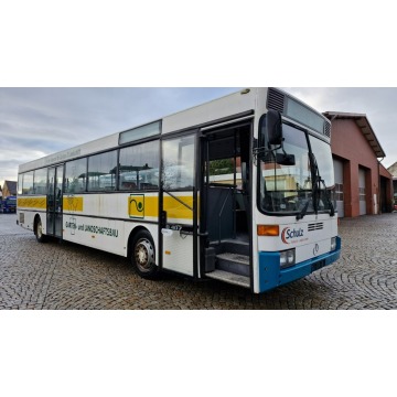 Mercedes EVOBUS O 407 Autobus miejski - Autobus miejski EVOBUS O 407 Autobus miejski miejsca 50/50