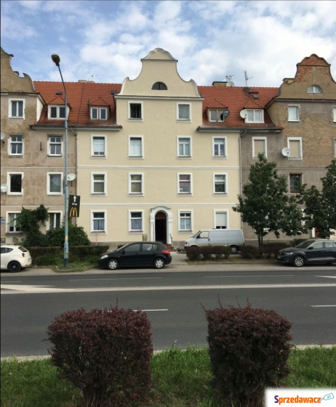 Mieszkanie dwupokojowe Legnica,   52 m2, parter - Sprzedam